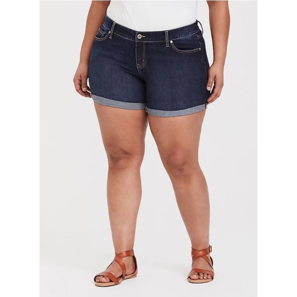 Torrid Skinny Jeans Short Stretch Dark Wash Sz 20
